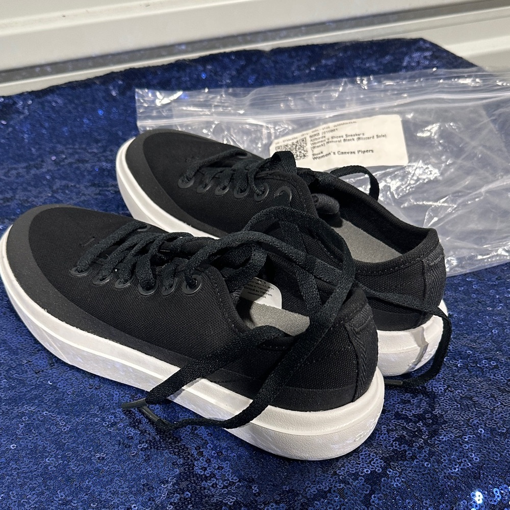 allbirds Black and White Low-Top Women's Sneakers